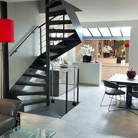 Charming Townhouse With Garden In The City Of Love Paris Exterior photo
