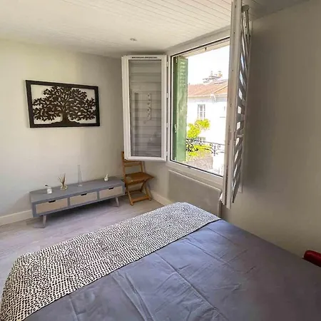 Charming Townhouse With Garden In The City Of Love Paris Exterior photo